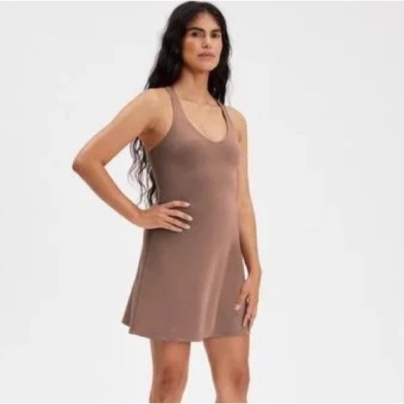 Girlfriend Collective Plus Size V-Neck Fog Lola Dress (Skort) Shorts - Picture 1 of 7
